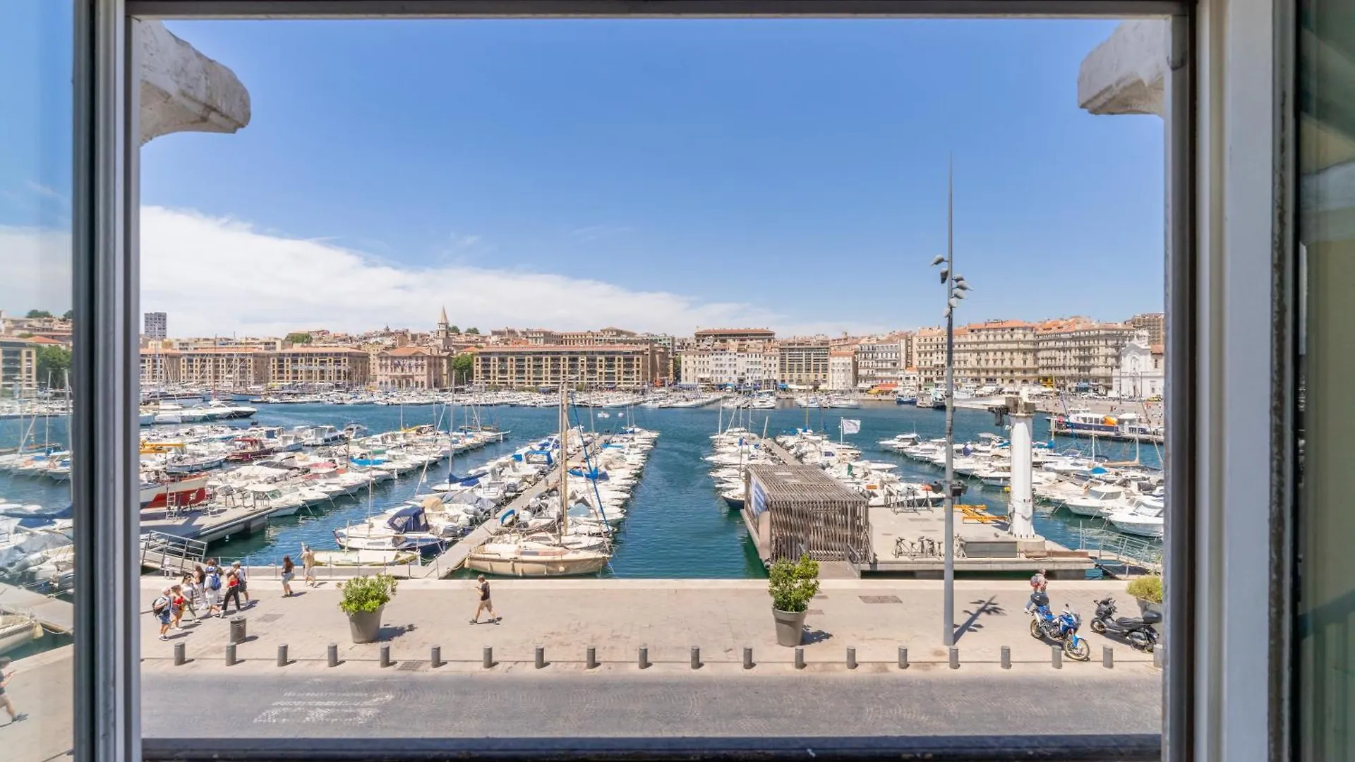 Contatti di Le Nautica - Premiere Ligne Sur Le Vieux Port